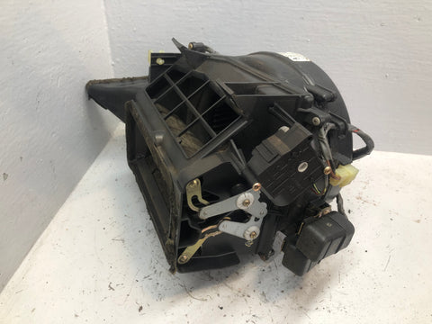 Discovery 2 Heater Blower Motor Assembly JNB000070 Land Rover L318 1998 to 2004