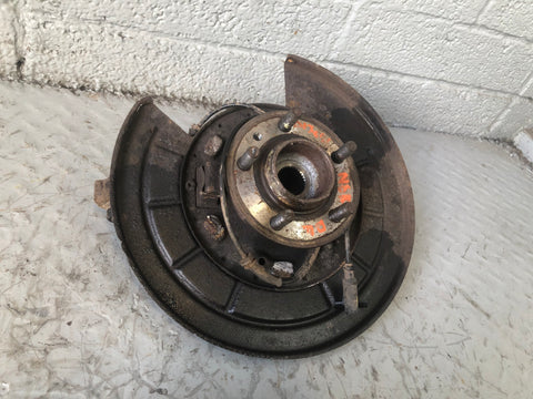 Discovery 4 Hub Near Side Rear with ABS Sensor Land Rover 2009 to 2016 D13086