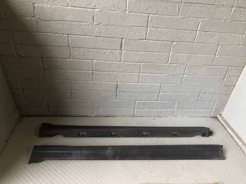 Freelander 2 Sill Cover Trims Pair Land Rover 2006 to 2014 Black Plastic D08066