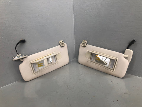 Range Rover Evoque Sun Visors Illuminated Pair Of in White L538 L03066