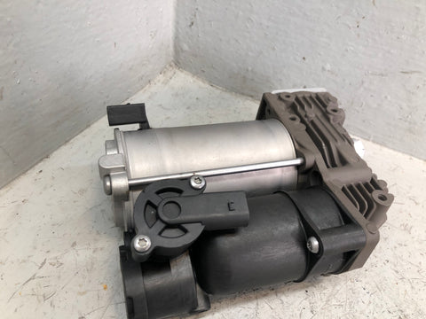 Air Suspension Compressor AMK Style Discovery 3 4 Range Rover Sport C03096B