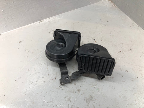Range Rover Sport Horns Pair Of Two Tone L494 2014 to 2022