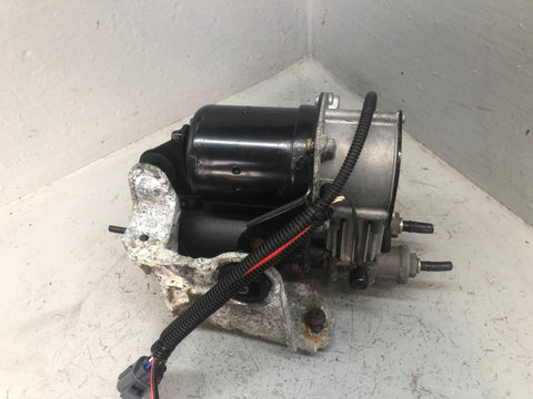 Discovery 3 Range Rover Sport Air Suspension Compressor Hitachi Genuine J12056