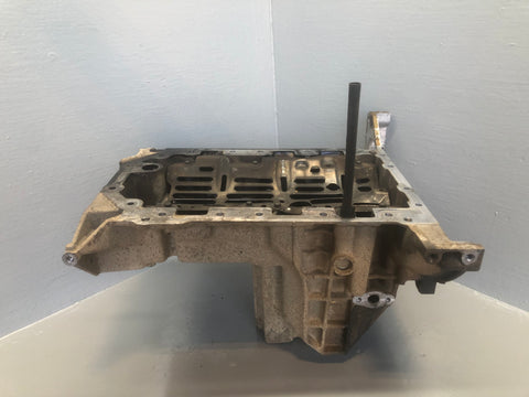 Discovery 4 Oil Sump Upper Tray 3.0 TDV6 Land Rover 2014 to 2016 Gen 2