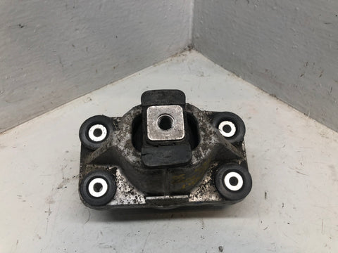 Range Rover L405 Engine Mount Off Side Right 4.4 SDV8 2013 to 2017