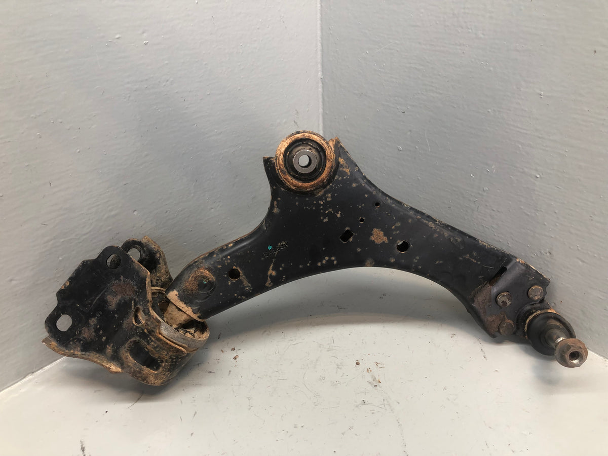 Freelander 2 Front Control Arm Suspension Off Side Lower 2006 to 2014