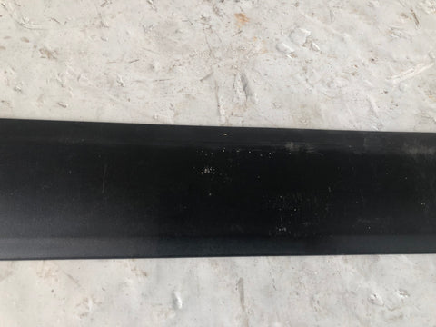 Discovery 3 Door Rubbing Strip Off Side Rear 2004 to 2009 Land Rover K17026