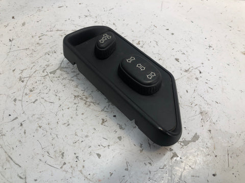 Discovery 2 Electric Seat Switch Off Side Front Land Rover 1998 to 2004