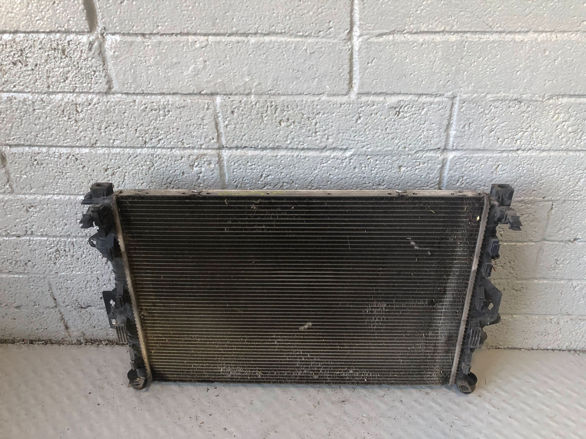 Freelander 2 Radiator Engine Cooling TD4 2.2 Land Rover 6G91-8C342-DF