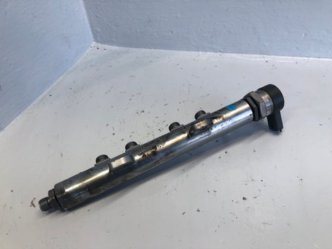 Fuel Rail Near Side 3.0 SDV6 CK5Q-9D280-AB Range Rover L405 Sport L494