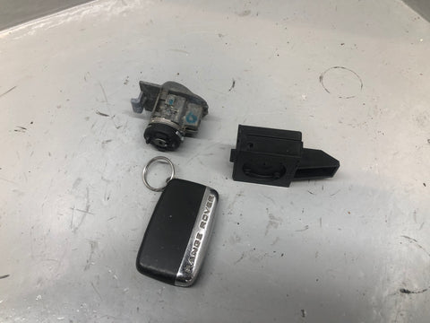 Range Rover Evoque Key Remote and Blade with Door Lock 2011 to 2015 L03066