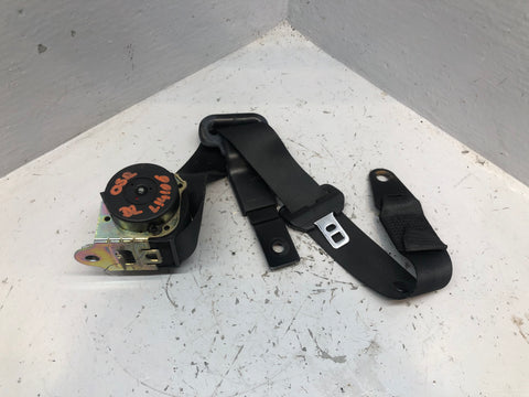 Discovery 2 Seat Belt Off Side Rear 2nd Middle Row Black Land Rover 1998 to 2004