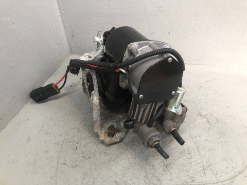 Discovery 3 Range Rover Sport Air Suspension Compressor Hitachi Genuine J12056
