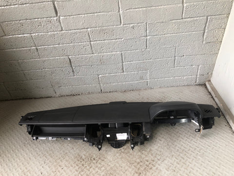 Discovery 4 Dashboard Black Sat Nav Land Rover 2009 to 2016 D27056