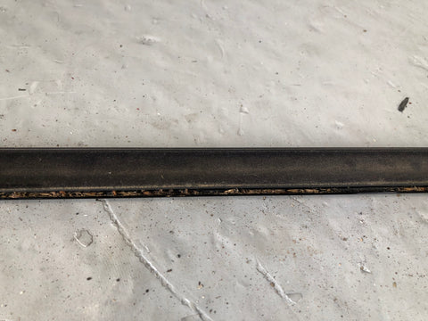 Range Rover Sport Window Weather Strip External Near Side Rear Black L494