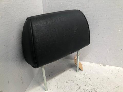 Discovery 2 Rear Headrest Leather Black Left or Right Land Rover L14106