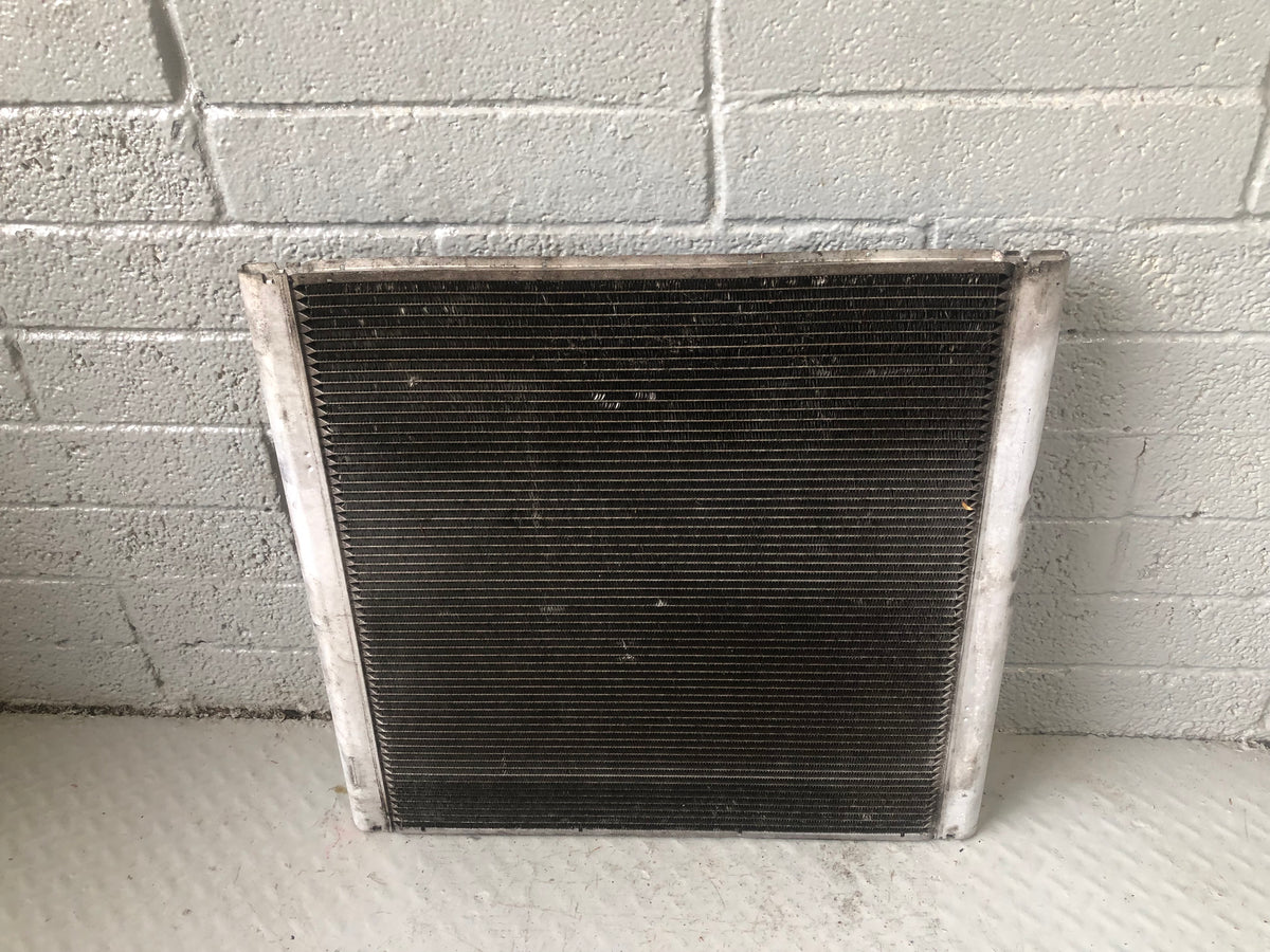 Range Rover Engine Cooling Radiator L322 4.2 V8 Supercharged 2005 to 2009