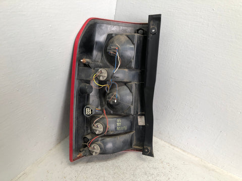 Discovery 3 Tail Light Cluster Off Side Rear XFB000563 2004 to 2009 L03096
