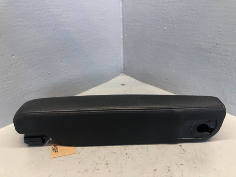 Discovery 3 Armrest Black Leather Near Side Front Passenger Land Rover J17076