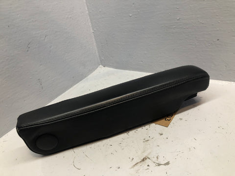 Discovery 3 Armrest Black Leather Near Side Front Passenger Land Rover L07106