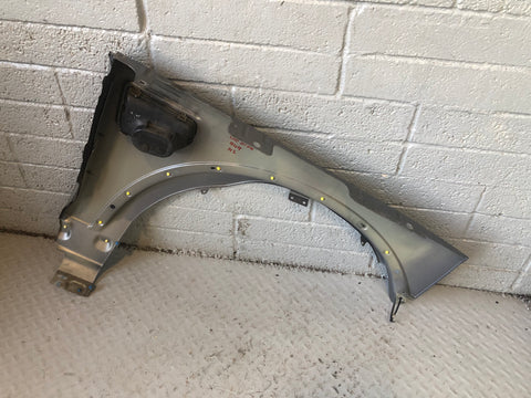 Discovery 4 Wing Near Side Front Orkney Grey Land Rover 2009 to 2016 D03086