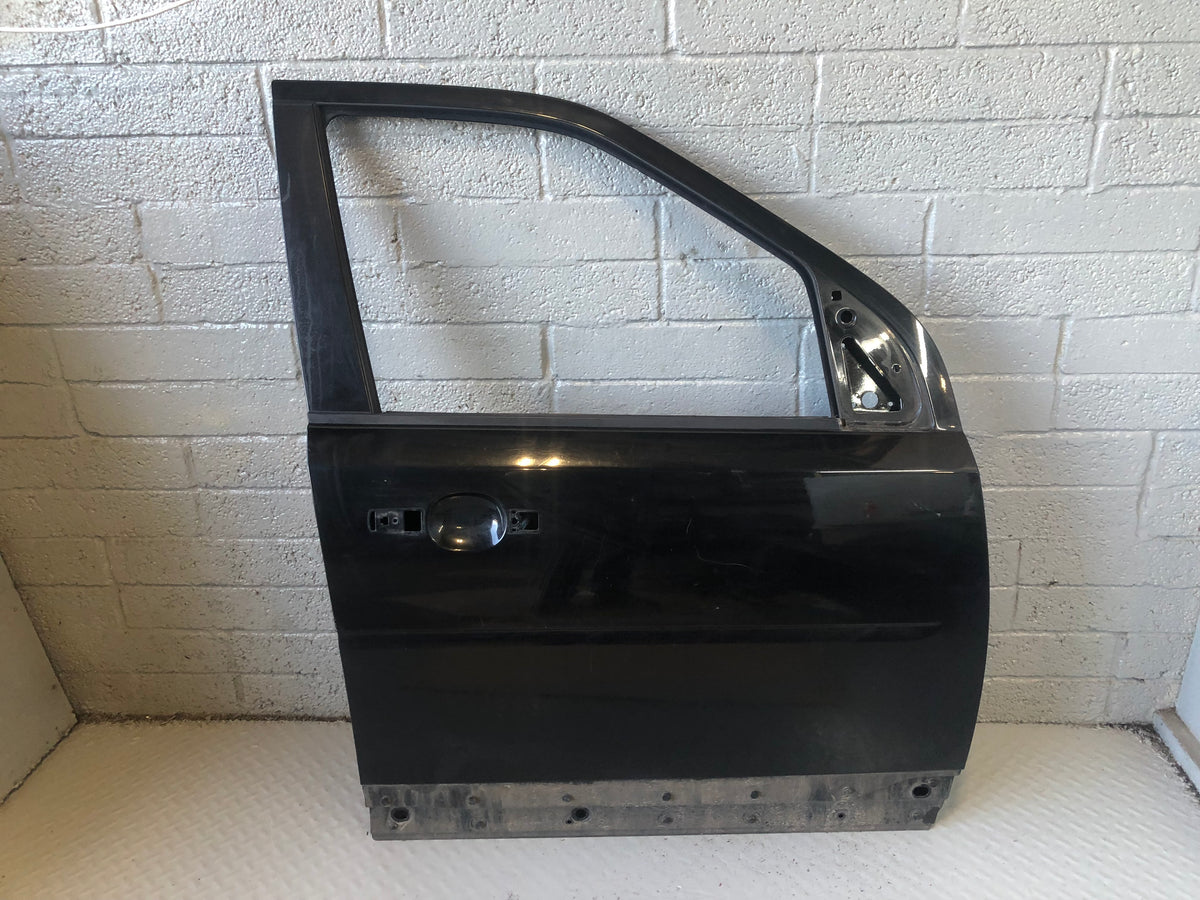 Freelander 2 Door Off Side Front Santorini Black Land Rover 2006 to 2014 L05086