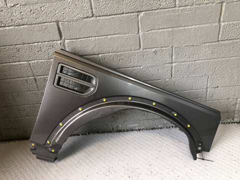 Discovery 3 Wing Off Side Front Stornoway Grey Land Rover 2004 to 2009 L07106