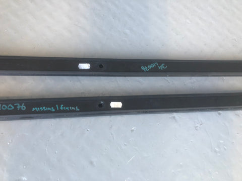 Discovery 4 Roof Rails Three Quarter Length Roof Bars Land Rover L10076