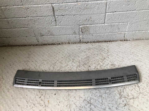 Range Rover L322 Bonnet Grill Under Windscreen 2002 to 2013 D26086