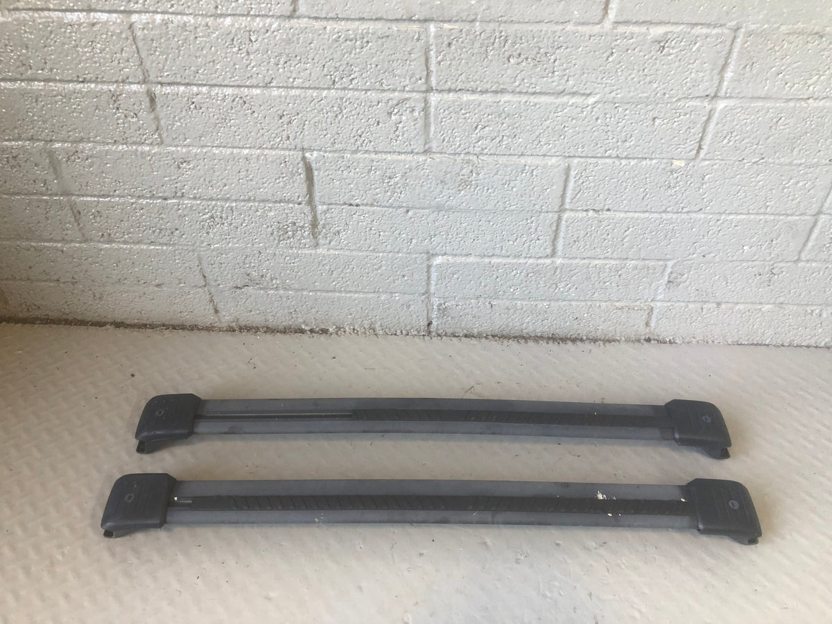 Freelander 2 Roof Rack Cross Bars x 2 Aftermarket Land Rover 2006 to 2011 J07076