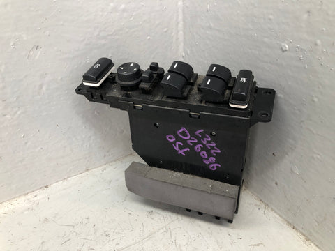 Range Rover L322 Window Switch Pack Off Side Front 2002 to 2010 D26086