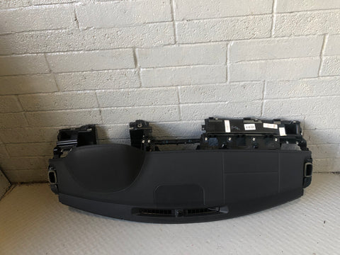 Range Rover Evoque Dashboard with Passenger Airbag Black 2011 to 2014 L03066