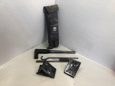 Discovery 3 4 Tool Kit in a Bag KBK500160 Land Rover 2004 to 2016 K02066
