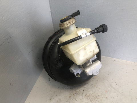 Discovery 3 Brake Servo Master Cylinder Auto Land Rover SJG500042 2004 to 2009
