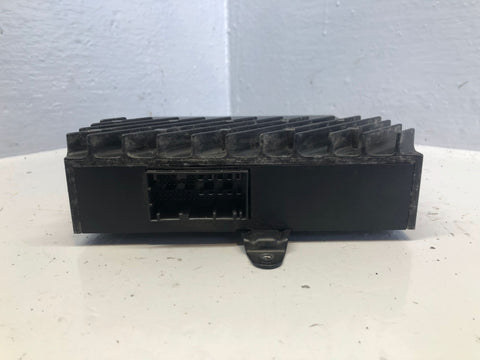 Range Rover Amp Amplifier L322 Lear XQK000020 Land Rover 2002 to 2006