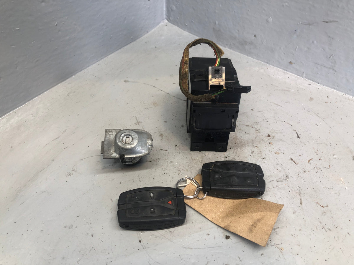 Freelander 2 Ignition Barrel Keys Door Lock Land Rover 2006 to 2015 J31076