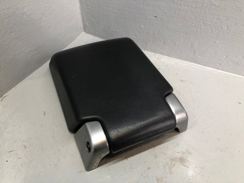 Discovery 3 Centre Console Lid Armrest Grain Leather Land Rover J14096