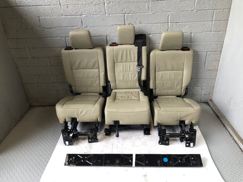 Discovery 4 Seats Rear 2nd Second Row in Almond Land Rover 2009 to 2016 J26086