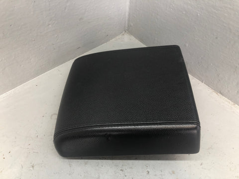Discovery Sport Centre Console Lid in Black L550 Land Rover 2014 to 2019 L15066