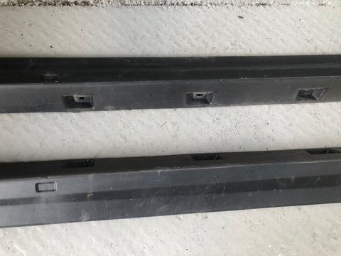 Freelander 2 Sill Cover Trims Pair Land Rover 2006 to 2014 Black Plastic D08066