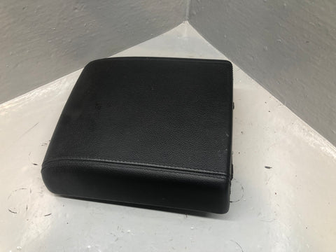 Range Rover Evoque Centre Console Armrest Lid in Ebony Black L538 L03066