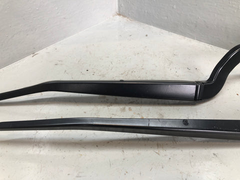 Range Rover Sport Wiper Arms Windscreen Front Pair L494 2014 to 2022