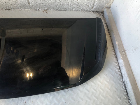 Range Rover Evoque Spoiler Tailgate Roof With Brake Light in Black L03066