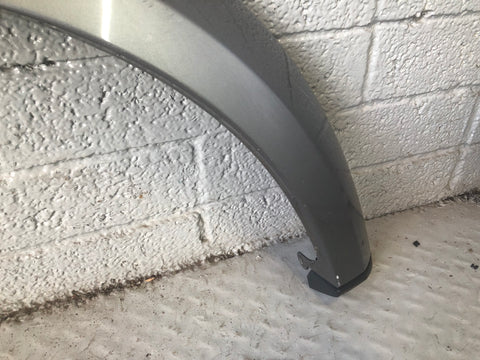 Discovery 4 Wheel Arch Trim Front Off Side Orkney Grey Land Rover D03086