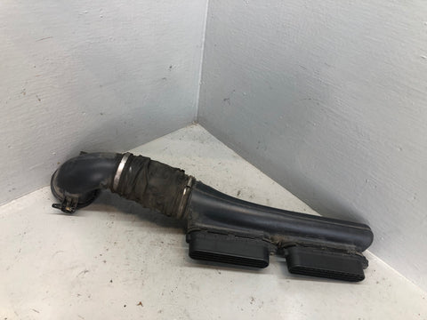 Range Rover L405 Air Intake Pipe Off Side 4.4 TDV8 CPLA-9A676-AD 2013 to 2017