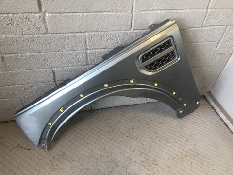 Discovery 4 Front Wing Near Side Scotia Grey LRC 943 2009 to 2016 J18066