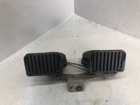 Jaguar XF Horns Pair Of Hi and Low X250 2007 to 2014