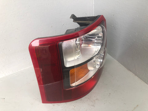 Range Rover Sport Rear Light Assembly Near Side XBF000672 2005 to 2009 D17066