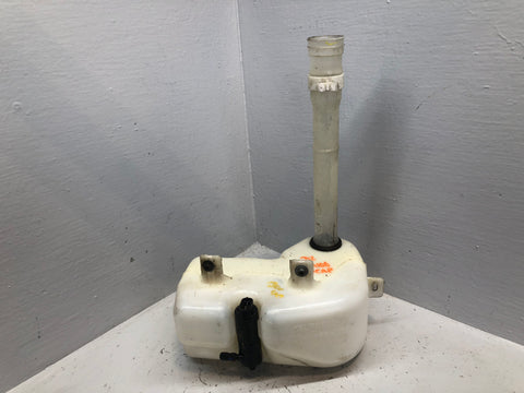 Discovery 2 Windscreen Washer Bottle Pumps Land Rover 1998 to 2004 L14106
