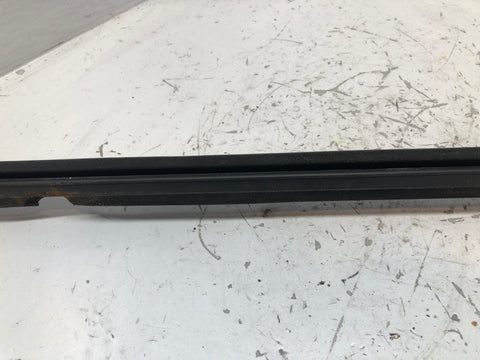 Discovery 2 Weather Strip Seal Off Side Rear Window Trim Land Rover 1998 to 2004